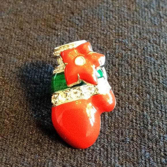 Vintage Nordstrom Christmas Mitten Pin - Picture 2 of 5